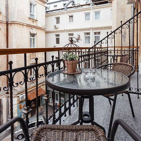Central Barkar Apartments Odessa Dış mekan fotoğraf