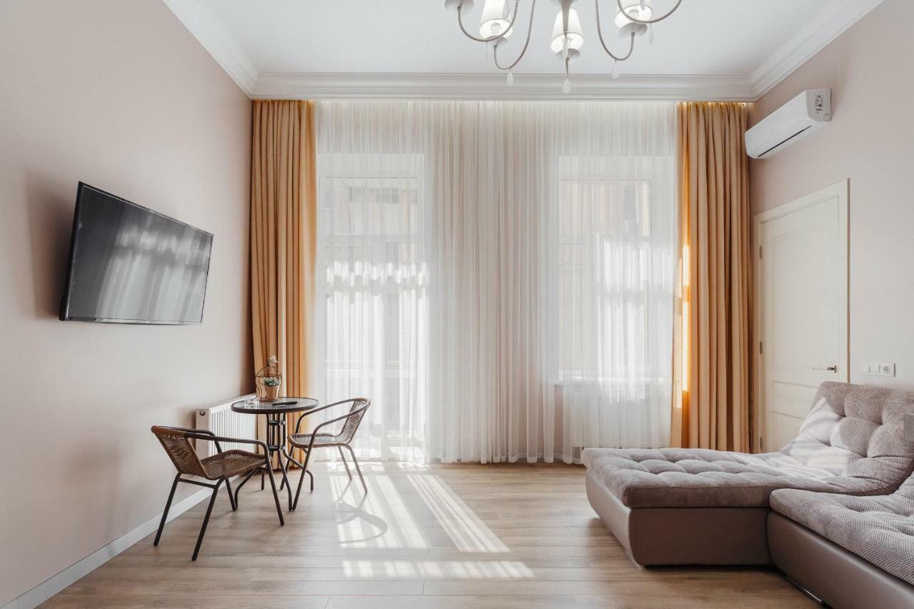 Central Barkar Apartments Odessa Dış mekan fotoğraf