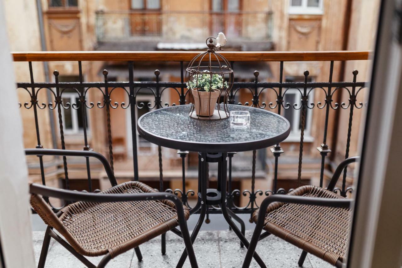 Central Barkar Apartments Odessa Dış mekan fotoğraf