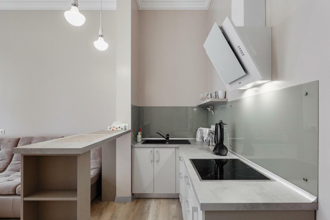 Central Barkar Apartments Odessa Dış mekan fotoğraf