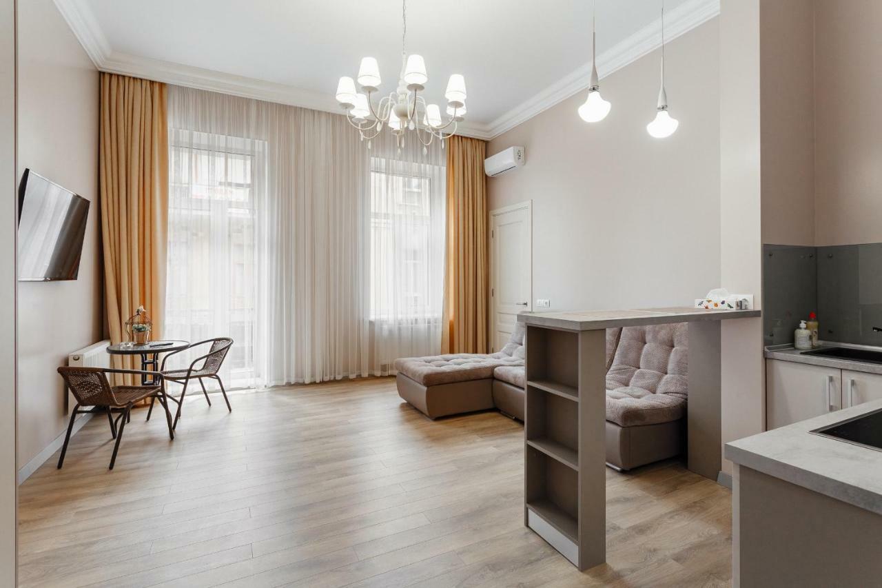 Central Barkar Apartments Odessa Dış mekan fotoğraf