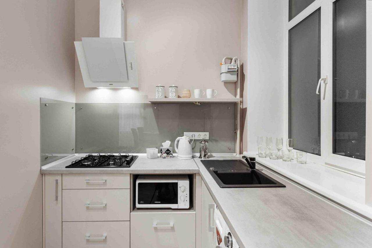 Central Barkar Apartments Odessa Dış mekan fotoğraf